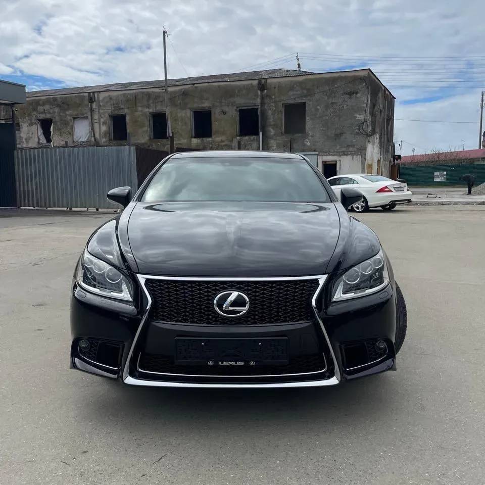 Lexus LS460 F-Sport — 1