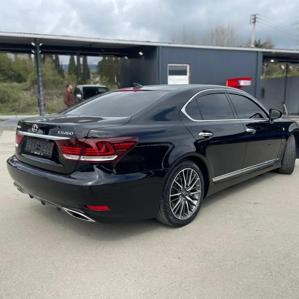 Lexus LS460 F-Sport — 7