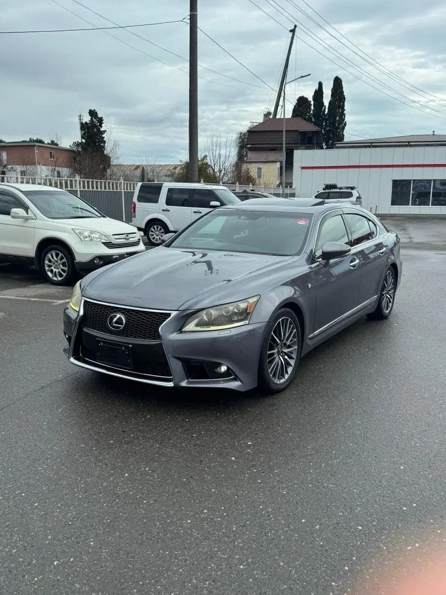 Lexus LS460 F-sport — 3