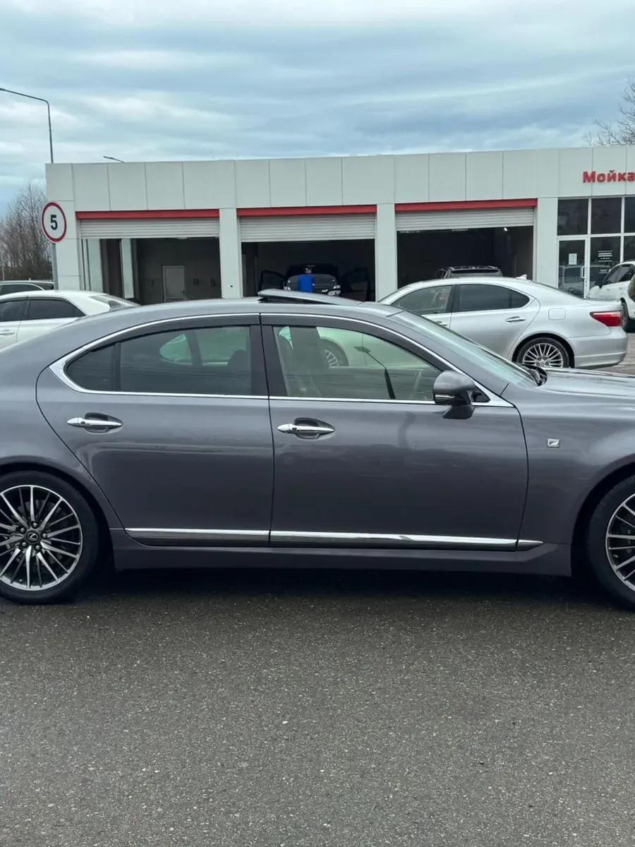 Lexus LS460 F-sport — 7