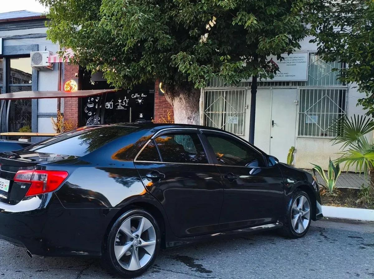 Продам отличный CAMRY — фото 1