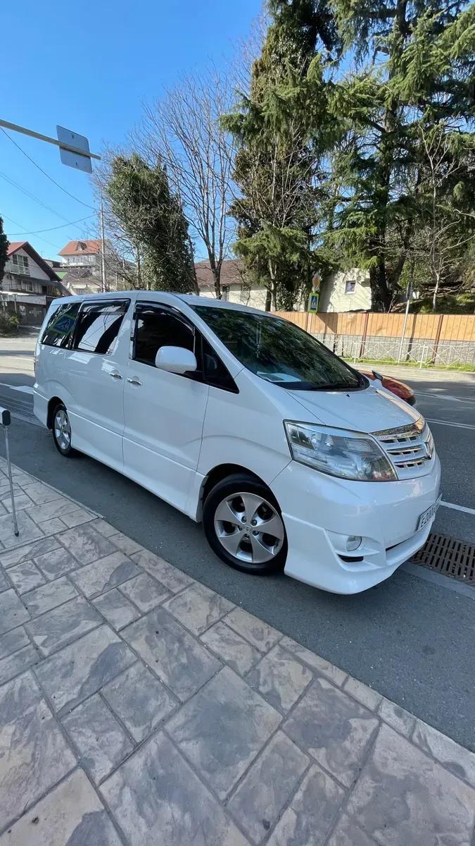 Toyota Alphard — фото 3