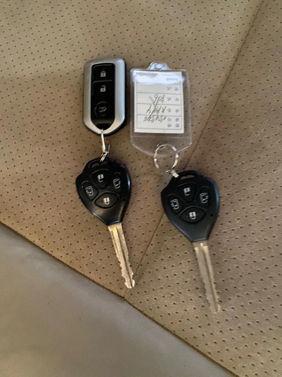 Toyota Alphard — фото 7