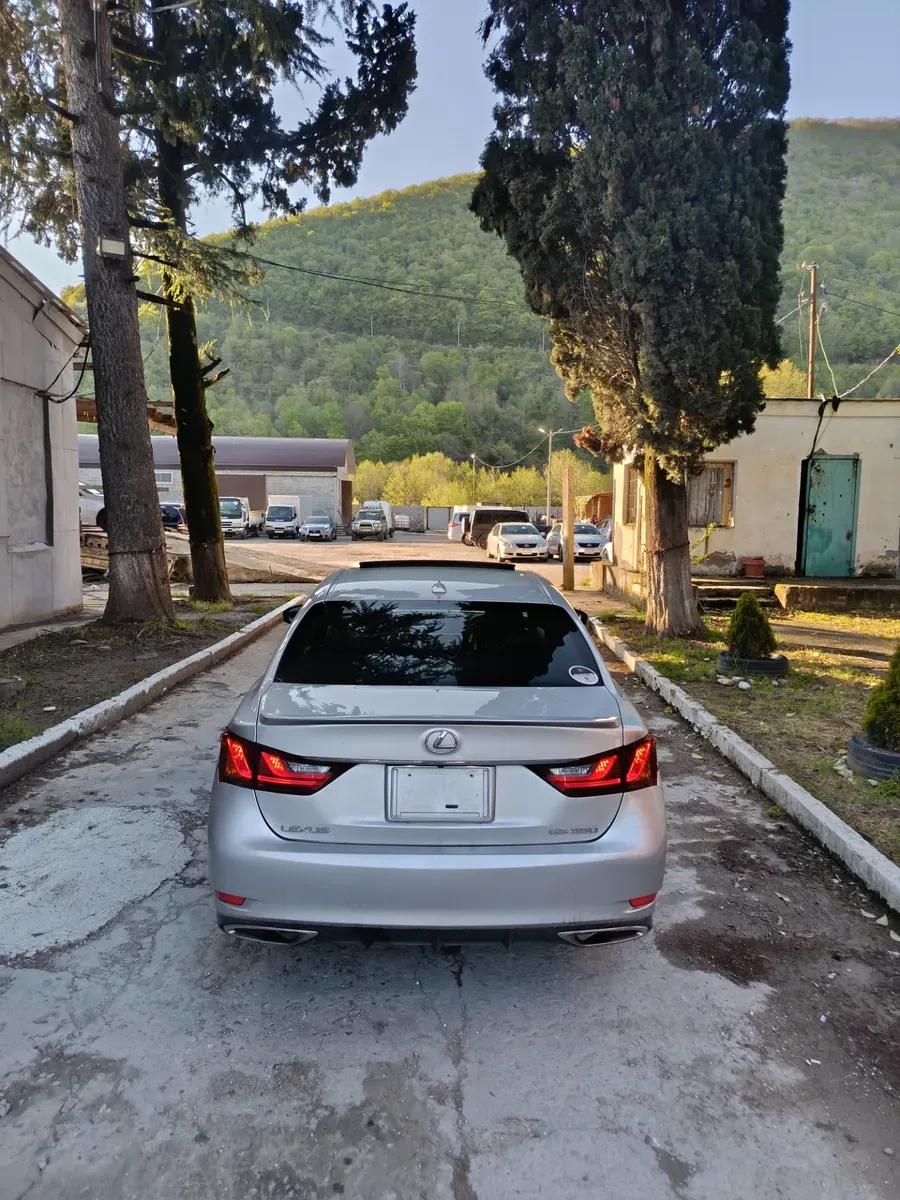 GS F-Sport — фото 6