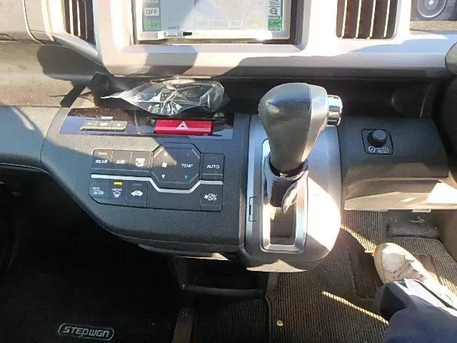 HONDA STEPWGN — фото 8