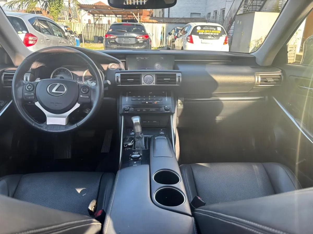 Lexus is 250 — фото 8