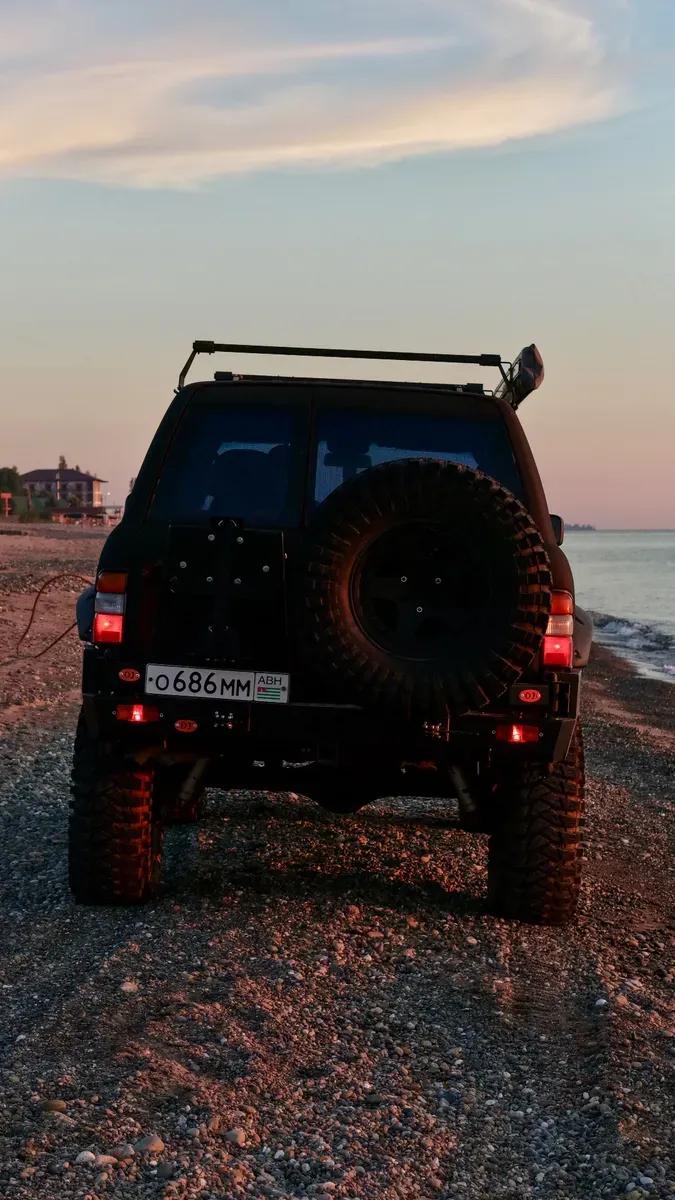 Продаю Nissan Patrol на мостах Laplander — фото 4