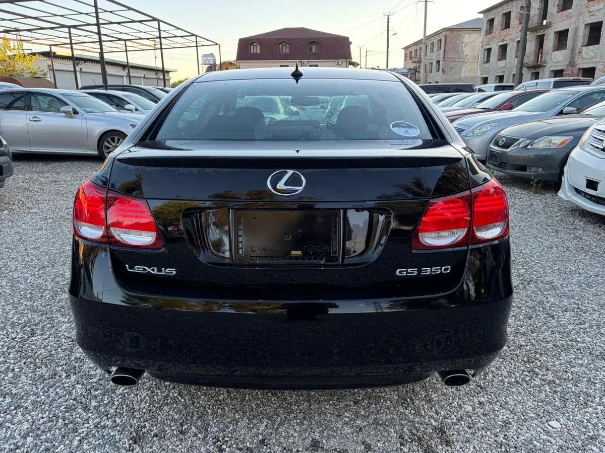 Lexus GS черный — фото 8