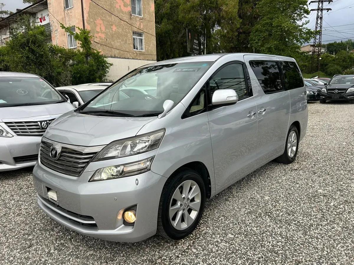Toyota Vellfire серебристый металлик — фото 3