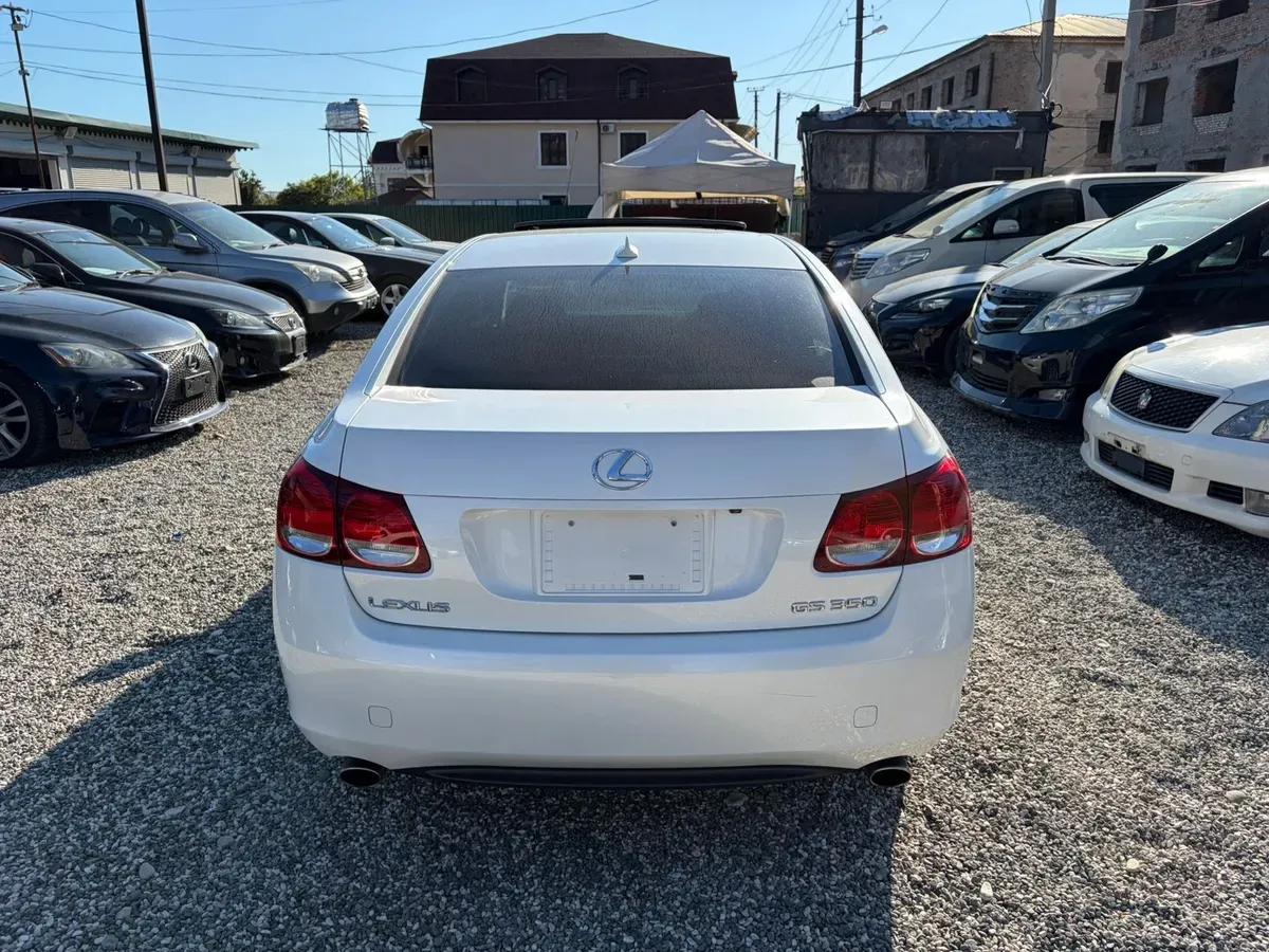 Lexus GS белый — фото 8