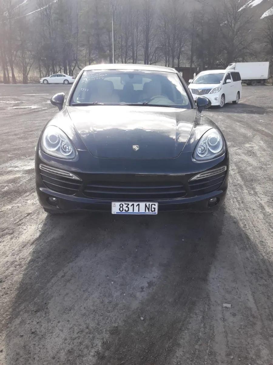 Porsche Cayenne черный — фото 2