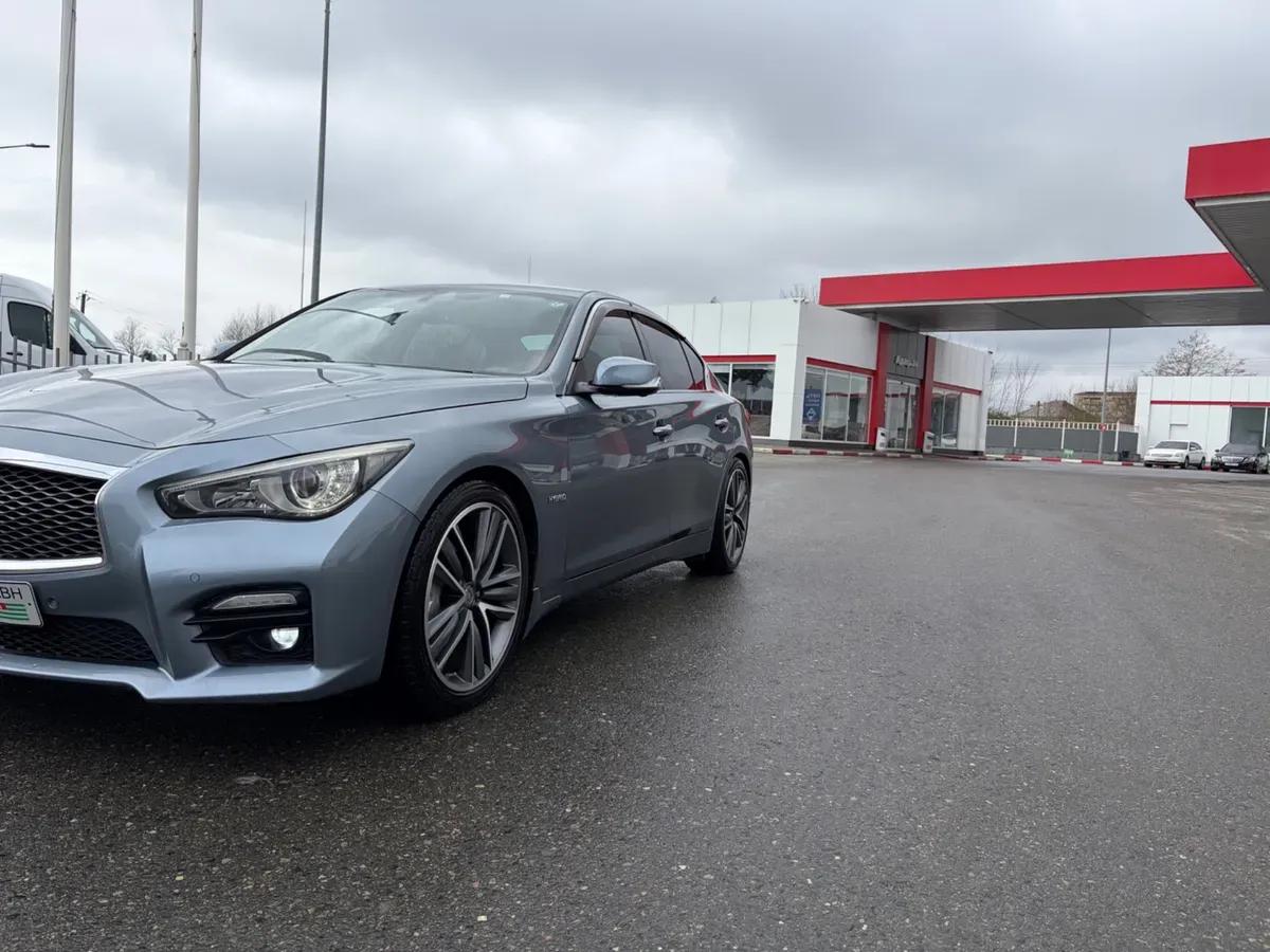 Ниссан Skyline 3.5 hybrid — фото 1