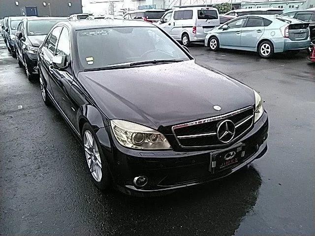 Mercedes-benz C-class черный седан — 2