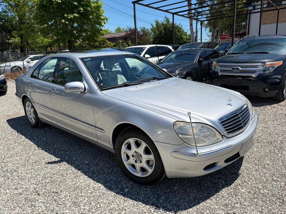 Mercedes-Benz S-class серебристый металлик седан — 3