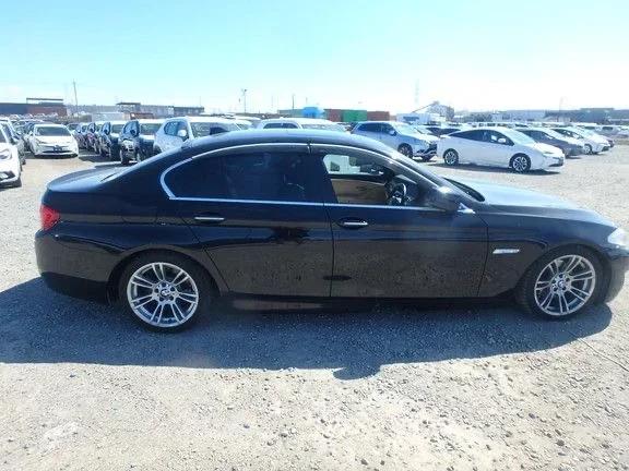 BMW 5 Series черный седан — 7